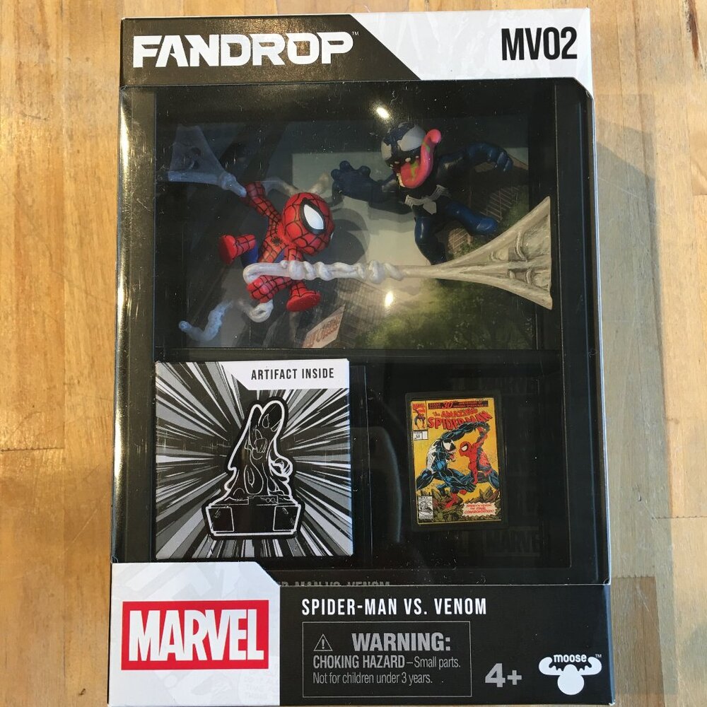 Spider-Man vs. Venom Marvel FANDROP Figure Set